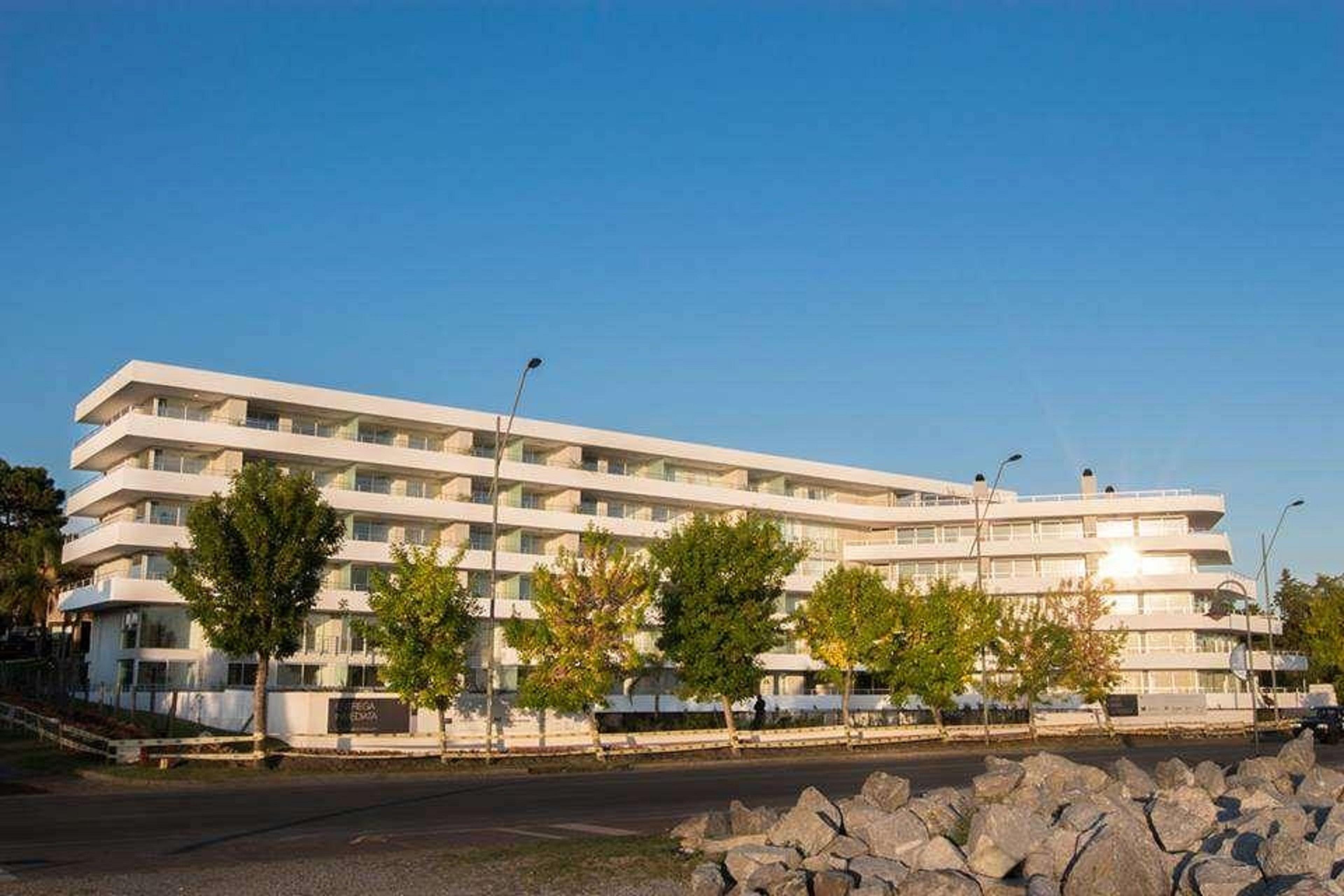 Dazzler By Wyndham Colonia Hotel Colónia do Sacramento Exterior foto